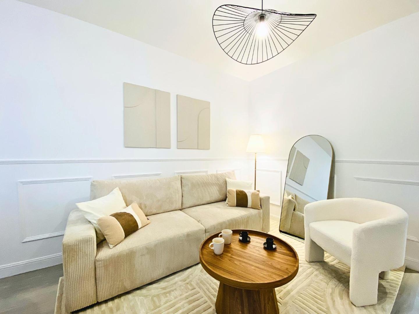 Le Subtil - Best Keys - Elegance & Confort - 2 Chambres Separees - Lit Queen Size - Smart Tv Netflix - Entre Gare & Centre Ville - A 1H De Paris - Wifi Fibre - Check-In Autonome Sens Bagian luar foto