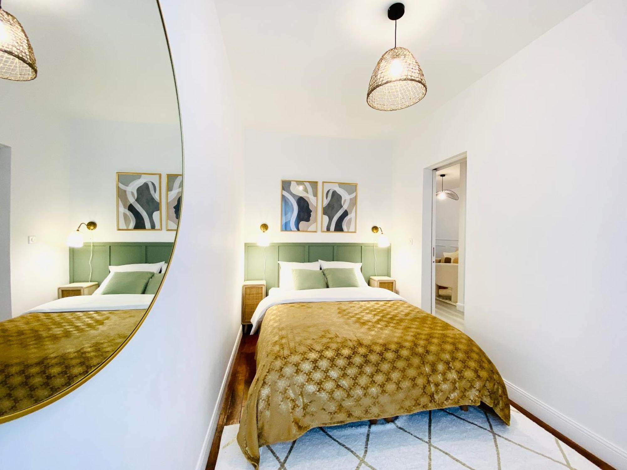 Le Subtil - Best Keys - Elegance & Confort - 2 Chambres Separees - Lit Queen Size - Smart Tv Netflix - Entre Gare & Centre Ville - A 1H De Paris - Wifi Fibre - Check-In Autonome Sens Bagian luar foto